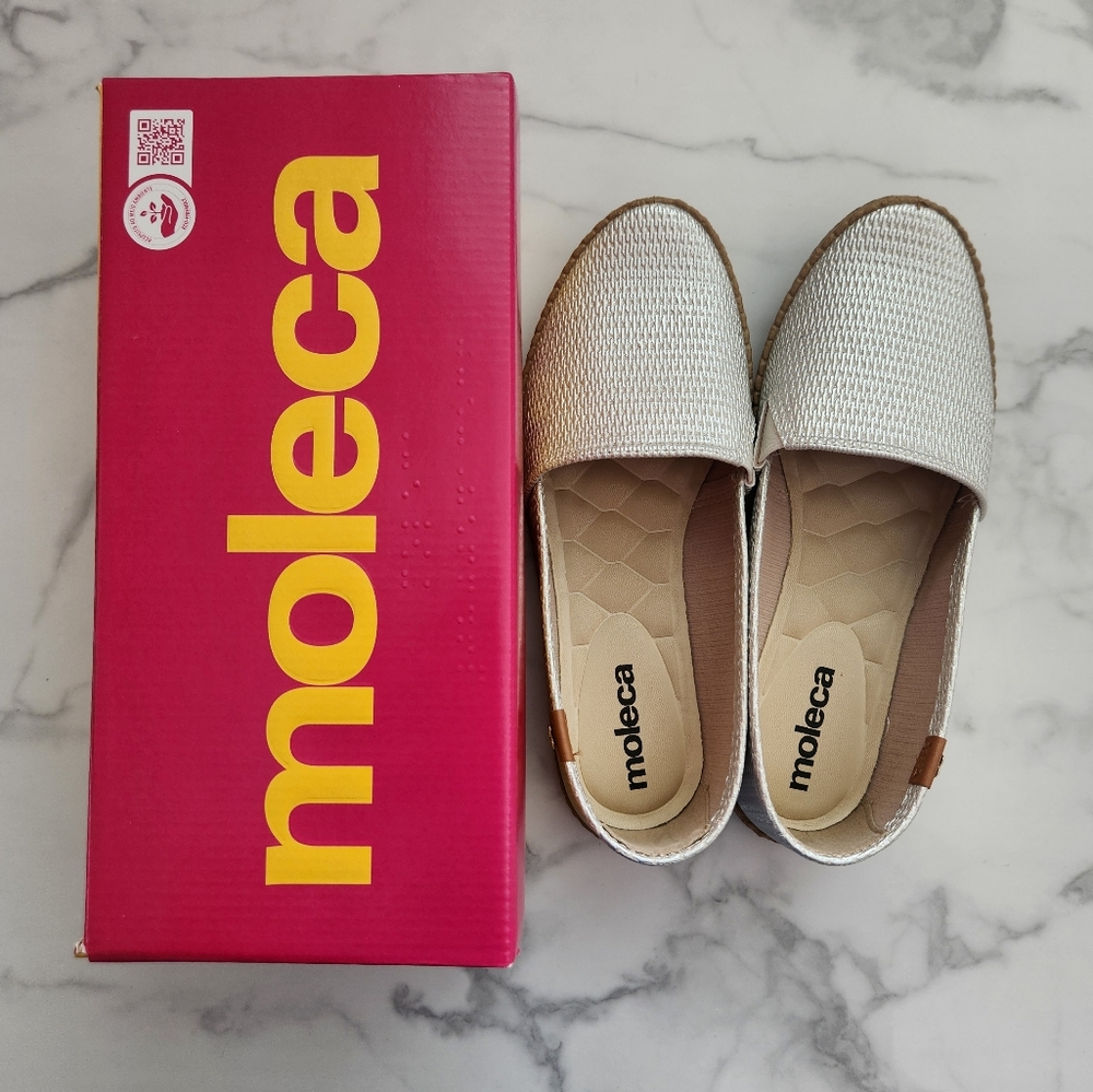 Moleca Comfy Silver Espadrille Women Flats Slip On Shoes Size 8 - Picture 10 of 14
